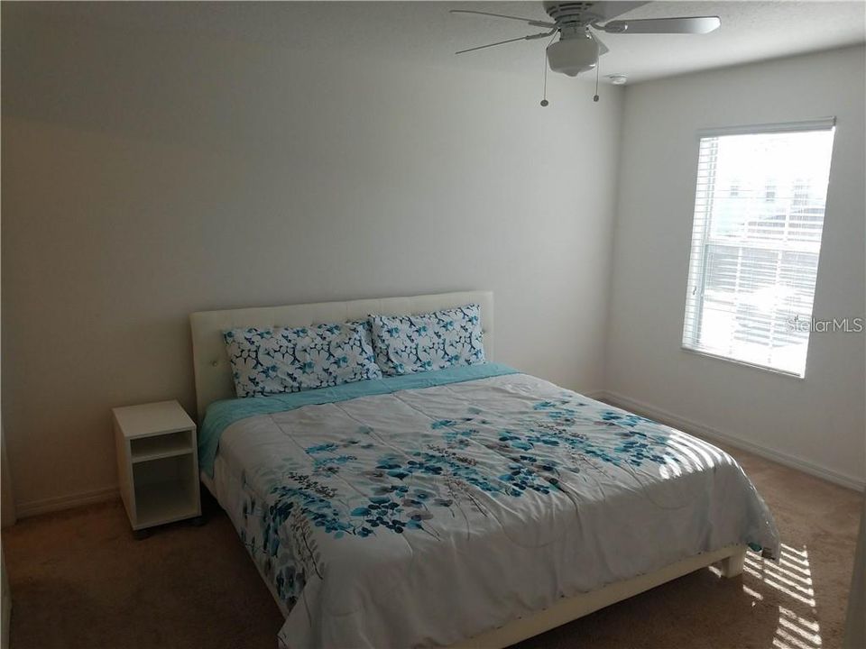 Active With Contract: $1,850 (3 beds, 2 baths, 1598 Square Feet)