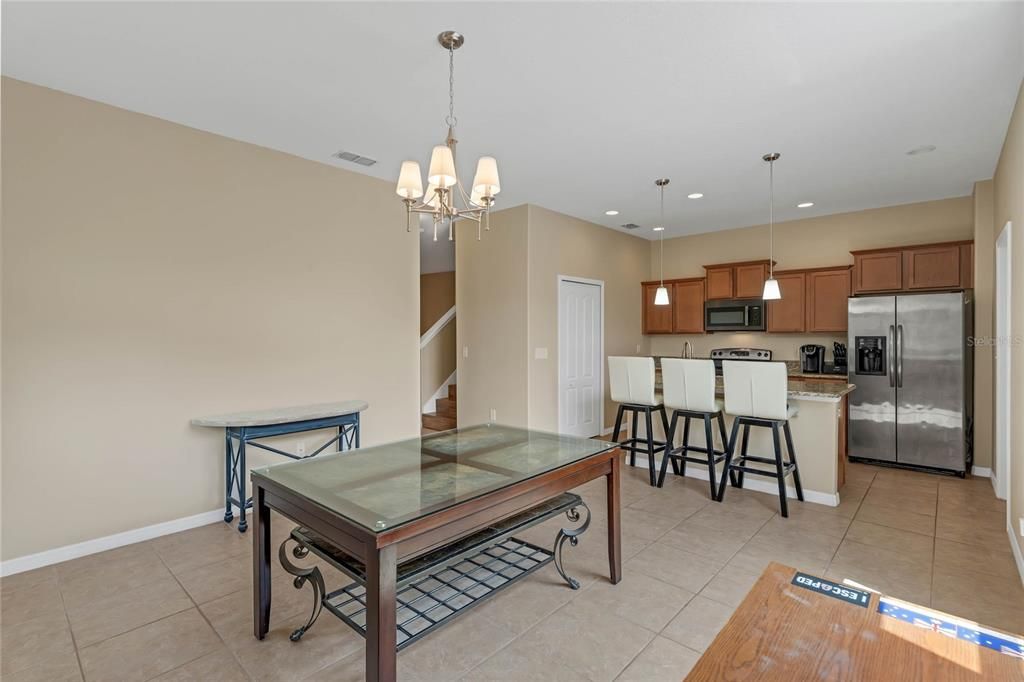 Active With Contract: $414,999 (3 beds, 2 baths, 1745 Square Feet)