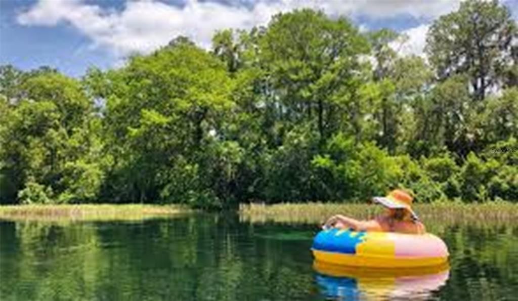 Tubing at Rainbow Springs