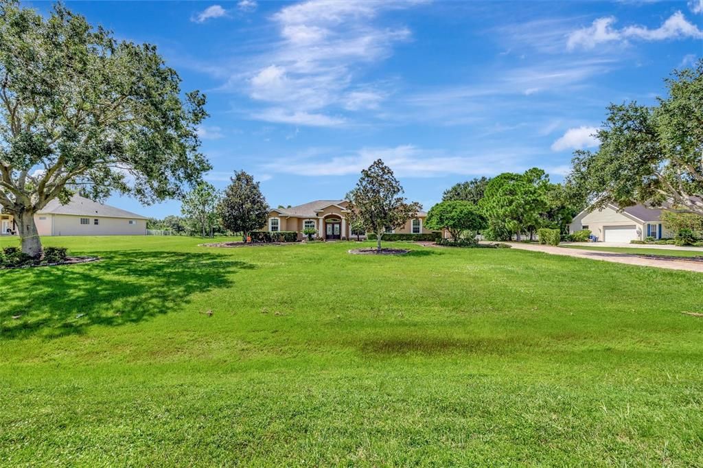 Stunning curb appeal