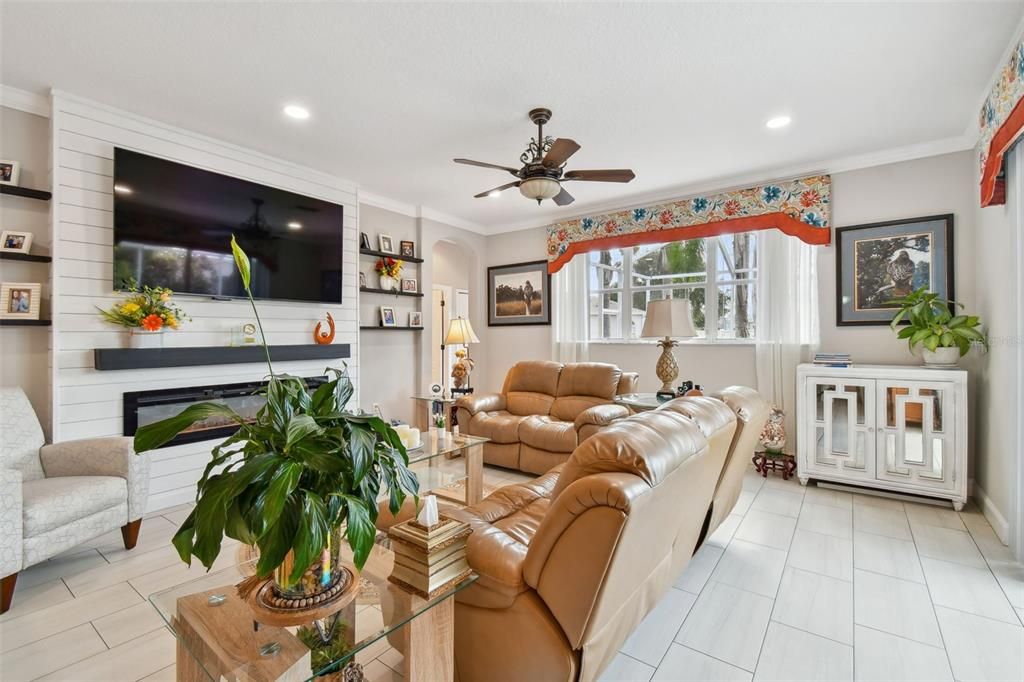 Active With Contract: $499,500 (4 beds, 3 baths, 2185 Square Feet)