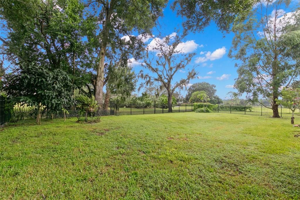 Active With Contract: $570,000 (4 beds, 3 baths, 2284 Square Feet)