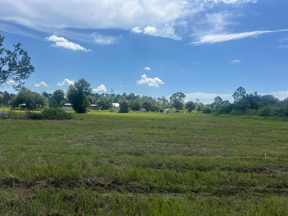 Active With Contract: $85,000 (1.25 acres)