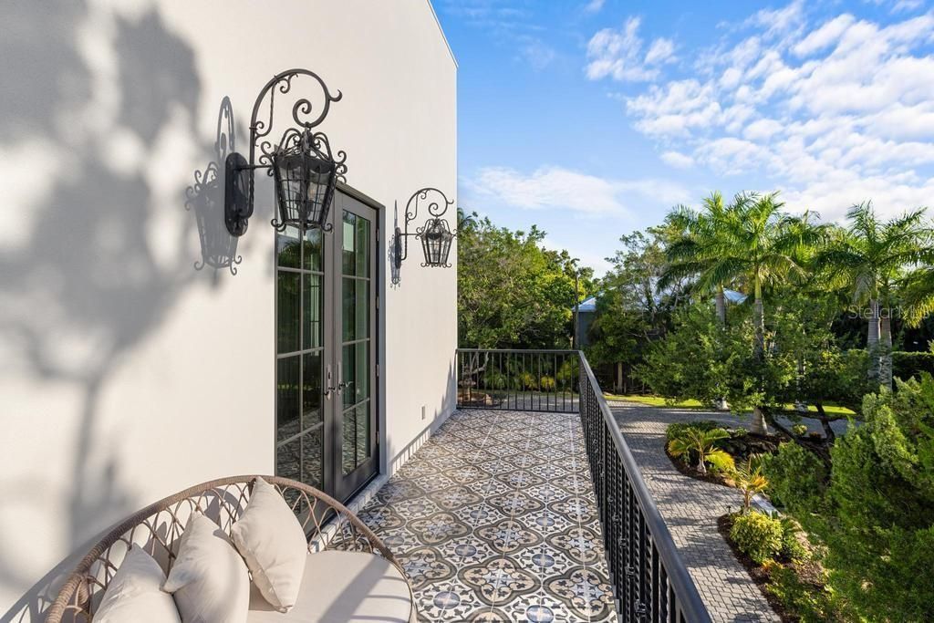 En Venta: $8,495,000 (6 camas, 6 baños, 5201 Pies cuadrados)