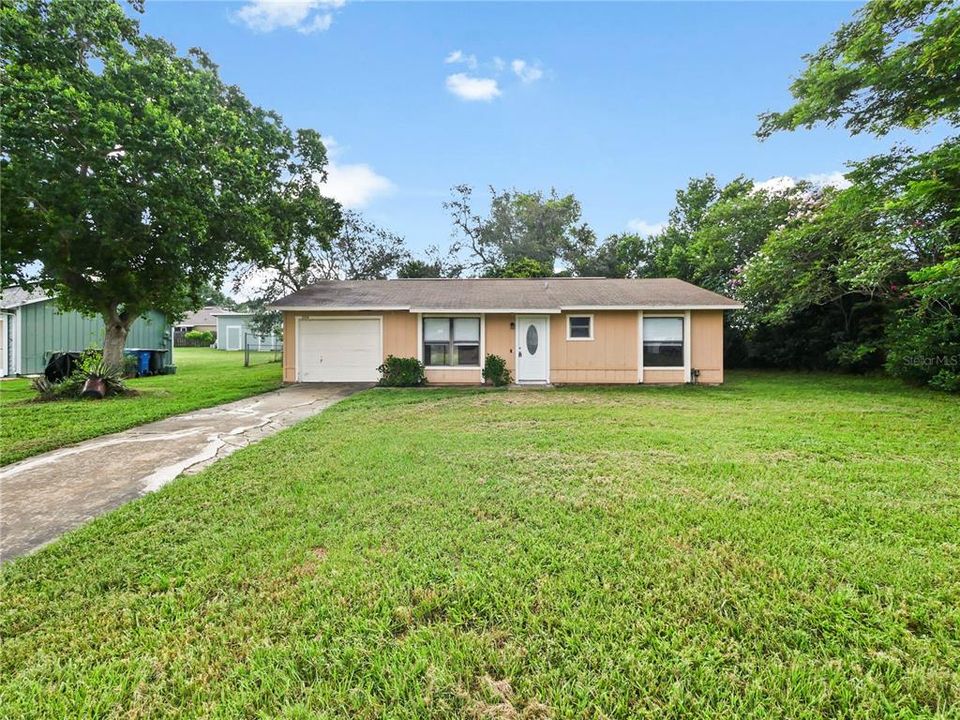 Recently Rented: $1,500 (2 beds, 2 baths, 875 Square Feet)