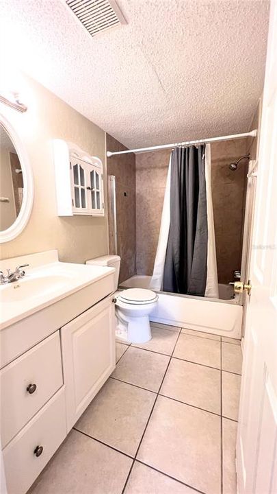 Active With Contract: $1,500 (2 beds, 1 baths, 1104 Square Feet)