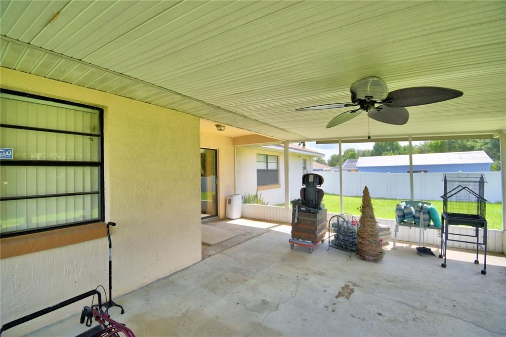 For Sale: $289,900 (3 beds, 2 baths, 1488 Square Feet)