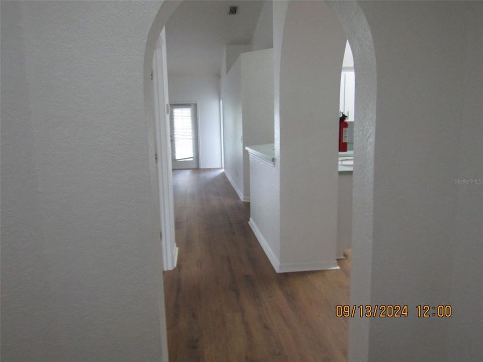 For Rent: $2,125 (3 beds, 2 baths, 1288 Square Feet)