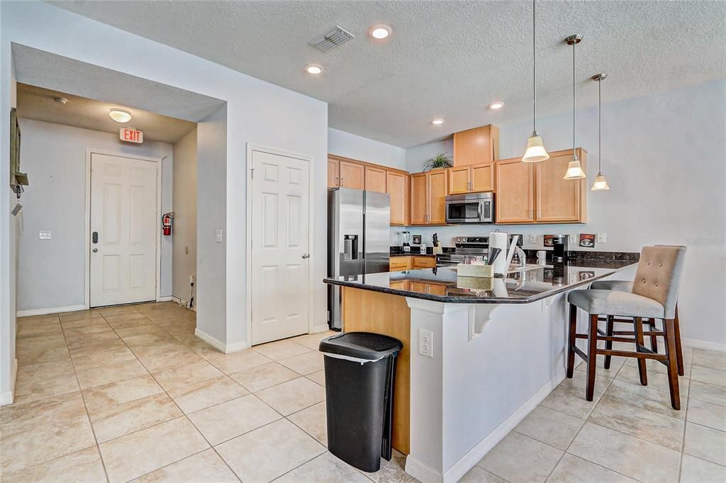 Active With Contract: $368,000 (4 beds, 3 baths, 1637 Square Feet)