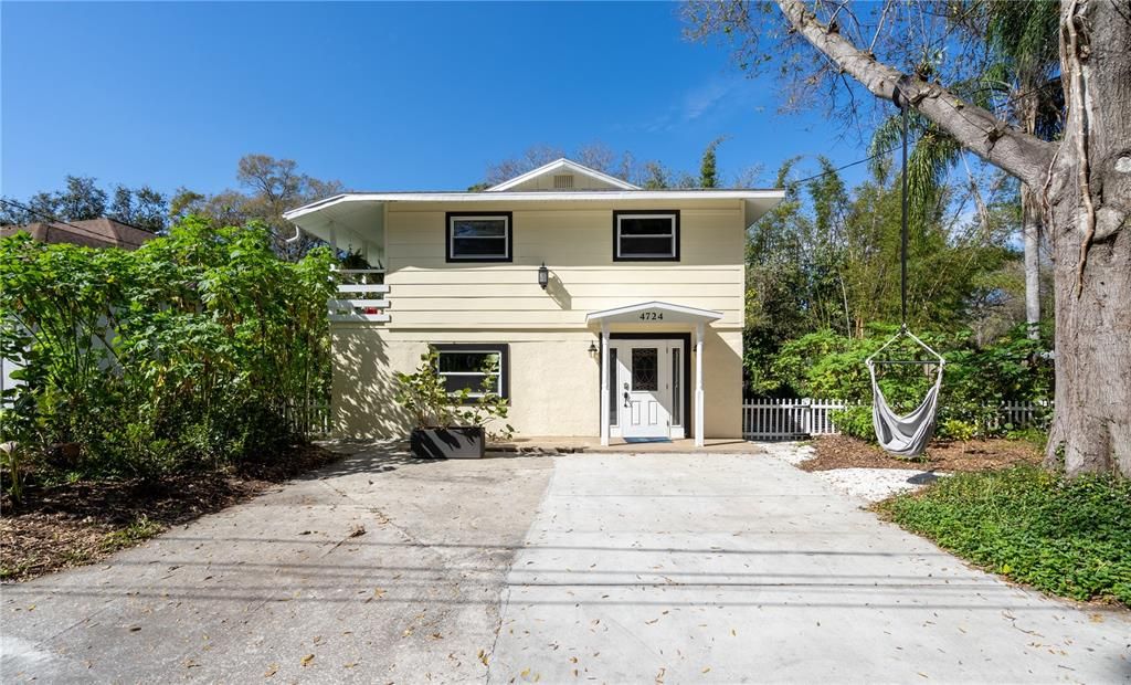 Recently Sold: $530,000 (4 beds, 0 baths, 2200 Square Feet)