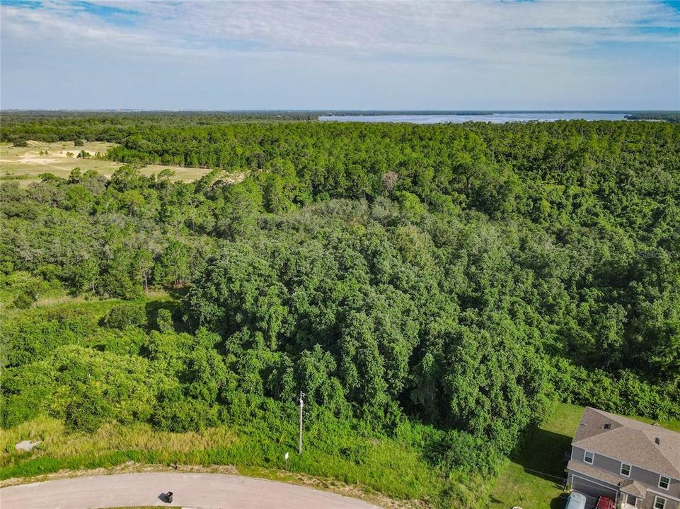 На продажу: $449,900 (10.38 acres)