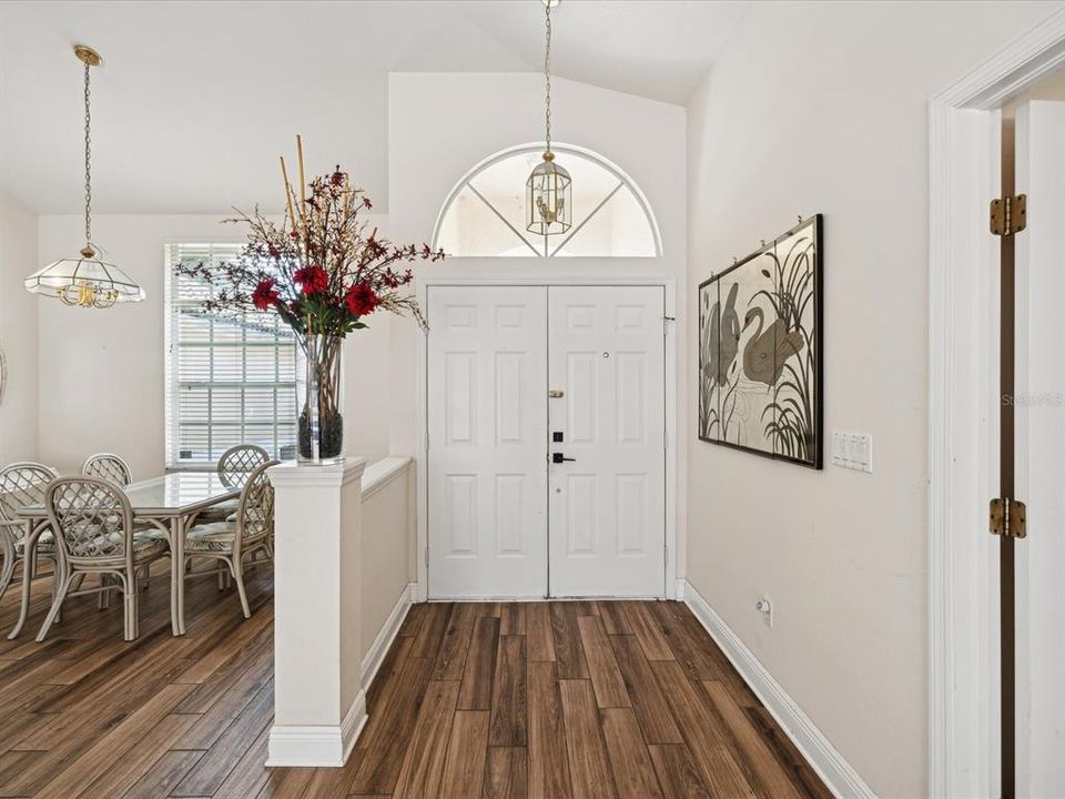 Active With Contract: $475,000 (3 beds, 2 baths, 1766 Square Feet)