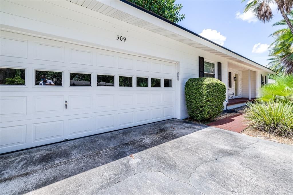 For Sale: $480,000 (3 beds, 2 baths, 2124 Square Feet)