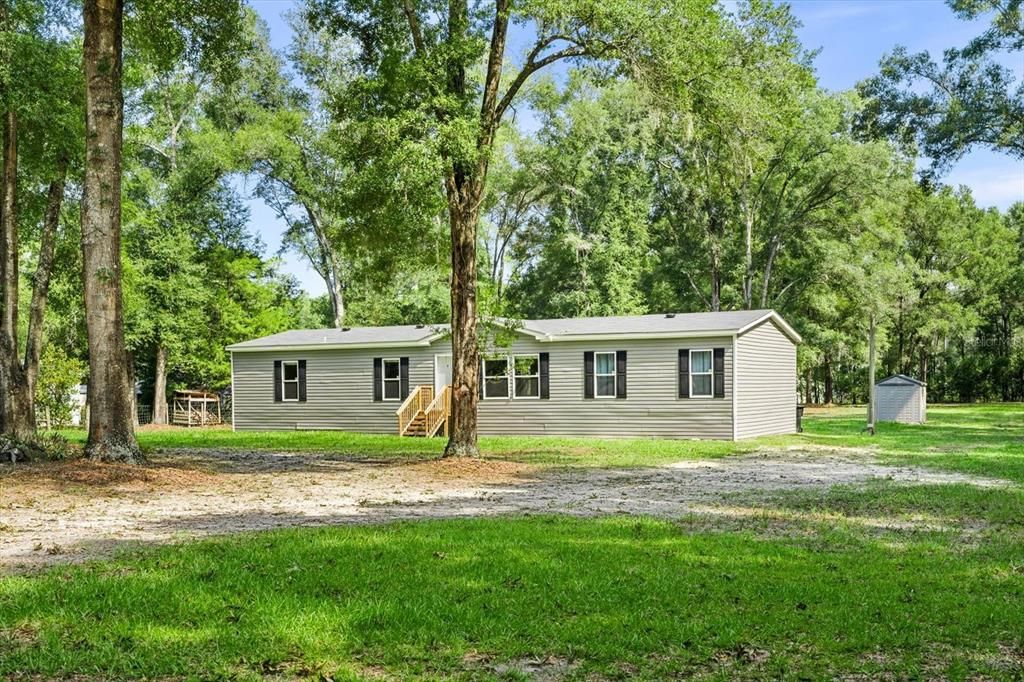 Active With Contract: $275,000 (4 beds, 2 baths, 1792 Square Feet)