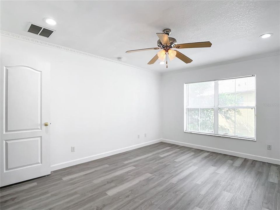 Active With Contract: $244,000 (3 beds, 2 baths, 1529 Square Feet)