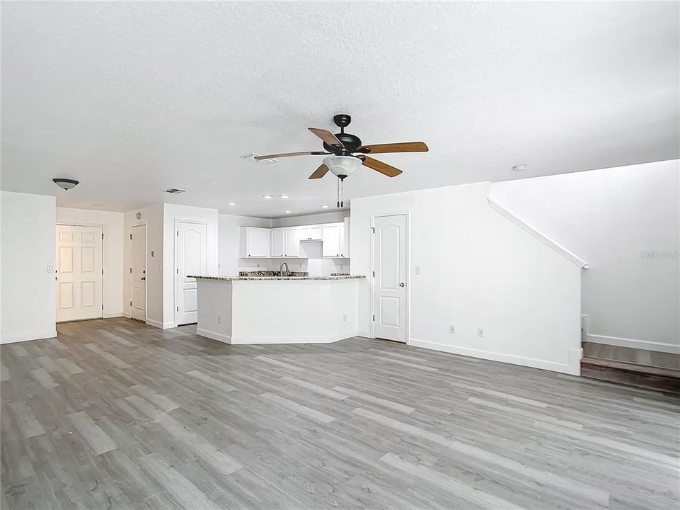 Active With Contract: $244,000 (3 beds, 2 baths, 1529 Square Feet)