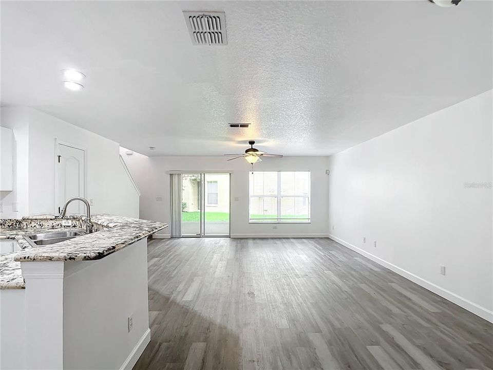 Active With Contract: $244,000 (3 beds, 2 baths, 1529 Square Feet)