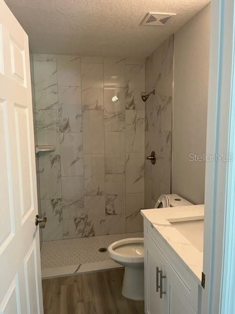 For Rent: $1,700 (3 beds, 2 baths, 1127 Square Feet)