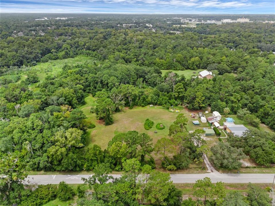 На продажу: $999,000 (13.59 acres)