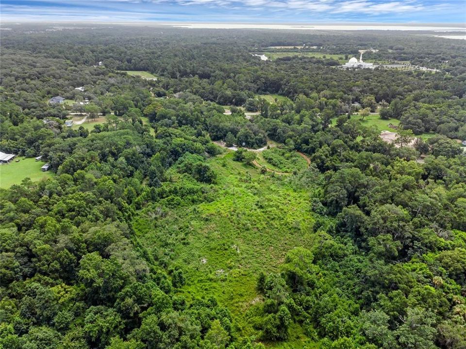 На продажу: $999,000 (13.59 acres)