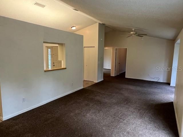 For Rent: $1,600 (3 beds, 2 baths, 1625 Square Feet)