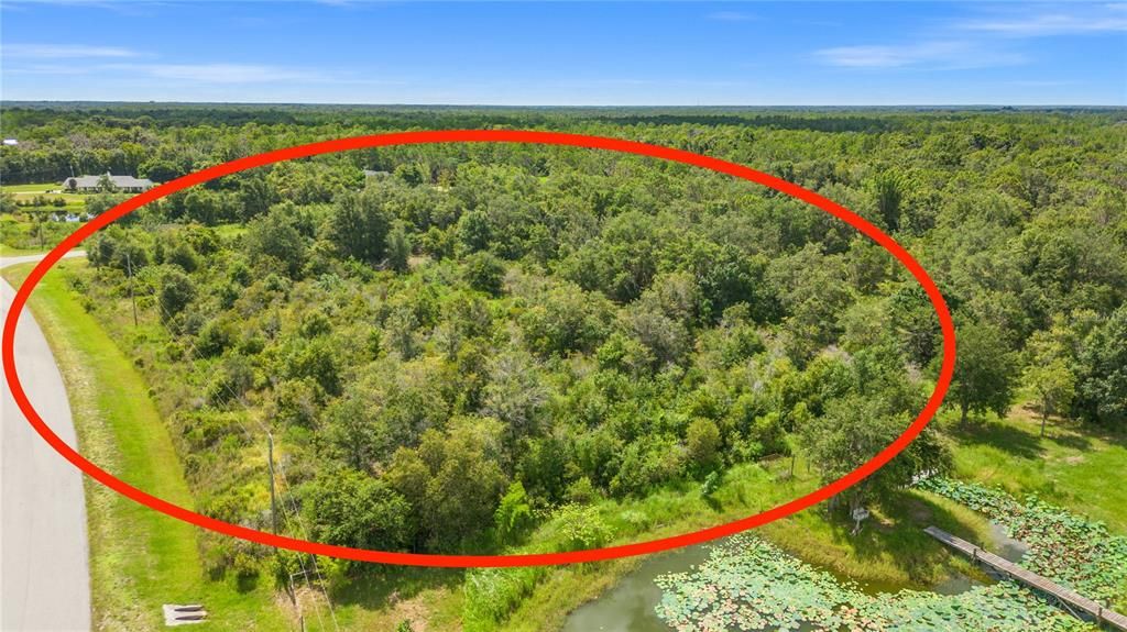 На продажу: $239,000 (5.86 acres)