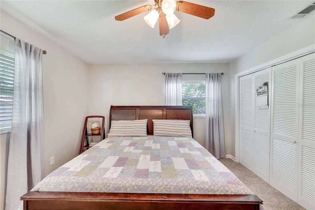 Active With Contract: $345,000 (3 beds, 2 baths, 1677 Square Feet)