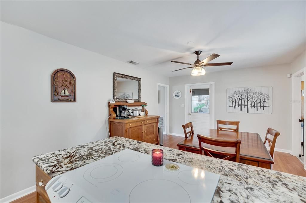 Active With Contract: $345,000 (3 beds, 2 baths, 1677 Square Feet)