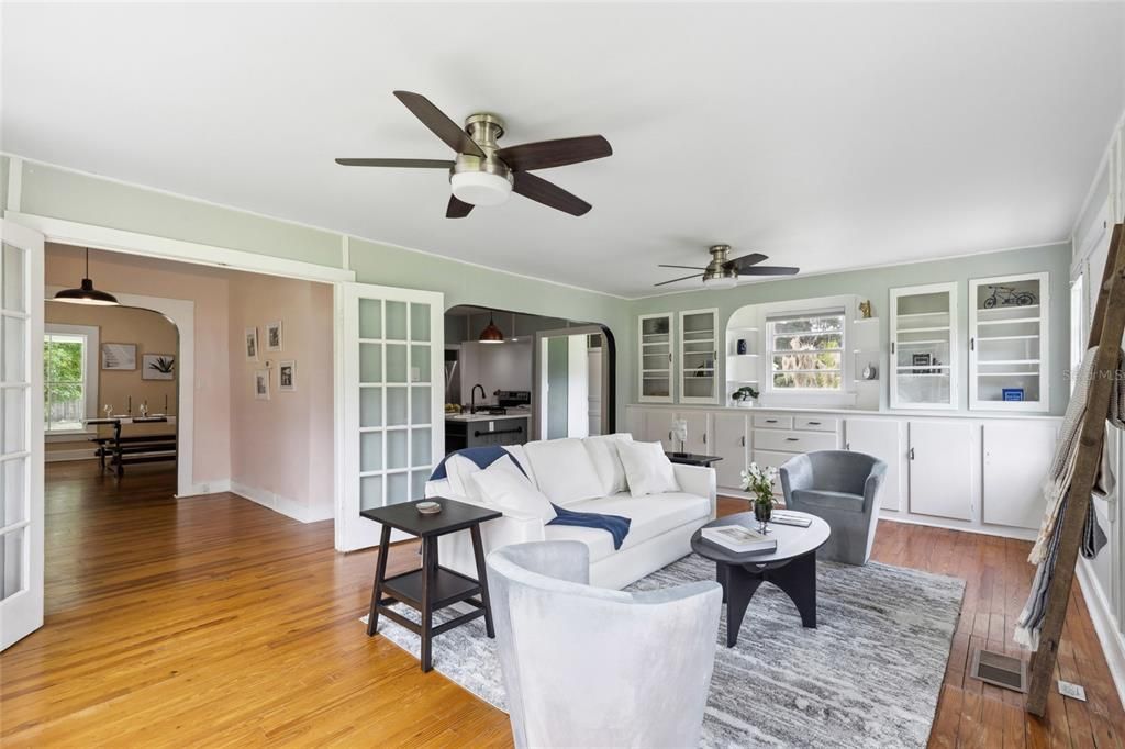 For Sale: $420,000 (4 beds, 2 baths, 1756 Square Feet)