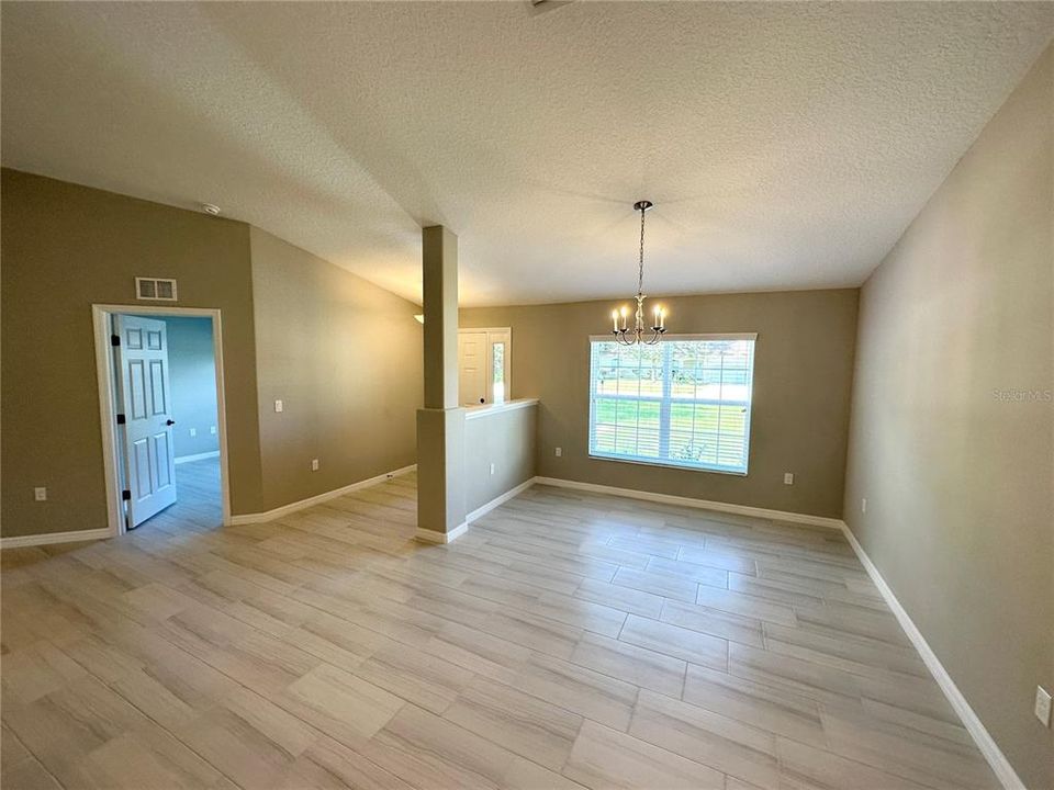 For Rent: $2,400 (4 beds, 2 baths, 2208 Square Feet)