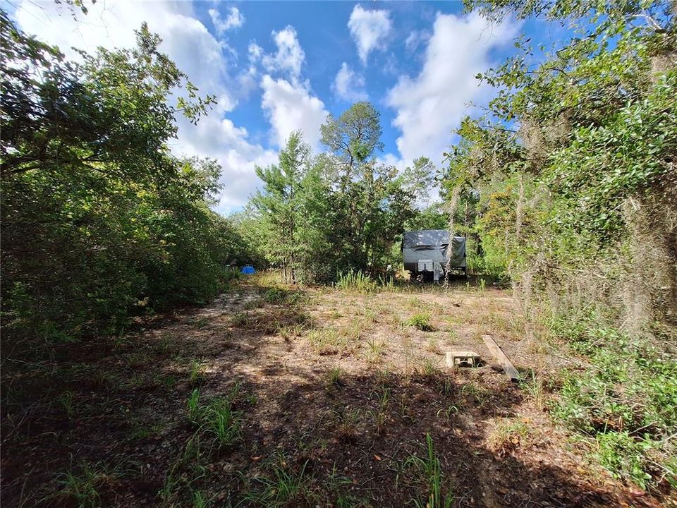 На продажу: $90,000 (0.87 acres)