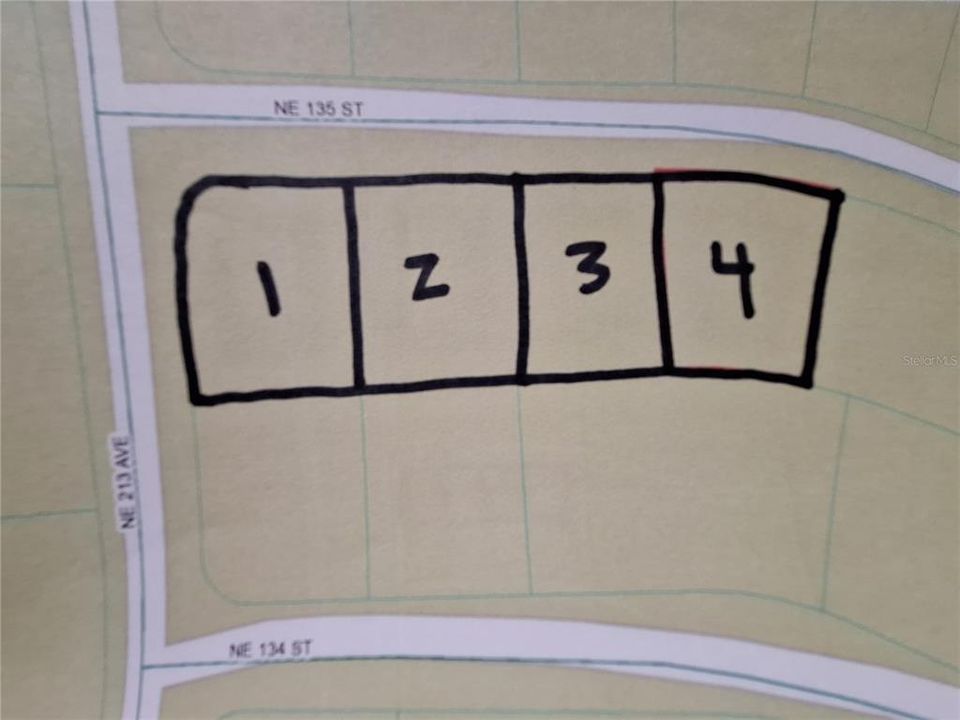 На продажу: $90,000 (0.87 acres)