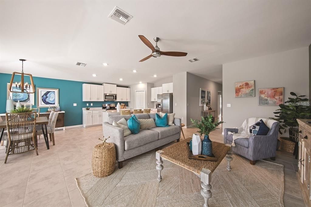 Active With Contract: $325,000 (4 beds, 2 baths, 1941 Square Feet)