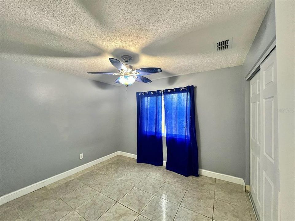 Active With Contract: $2,300 (2 beds, 1 baths, 1151 Square Feet)