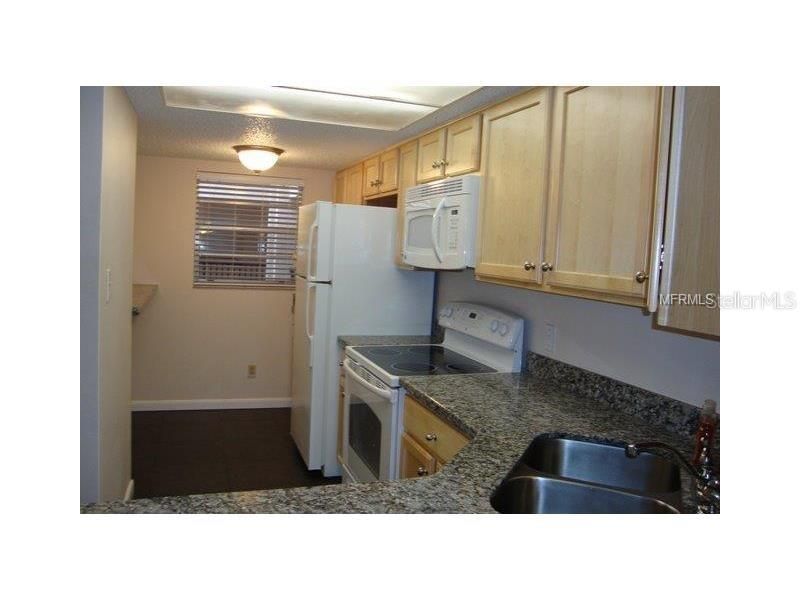 For Rent: $1,825 (2 beds, 2 baths, 1053 Square Feet)