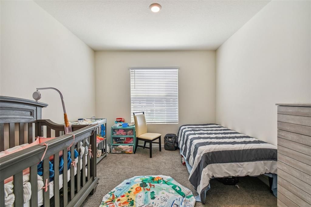 Active With Contract: $1,950 (3 beds, 2 baths, 1673 Square Feet)