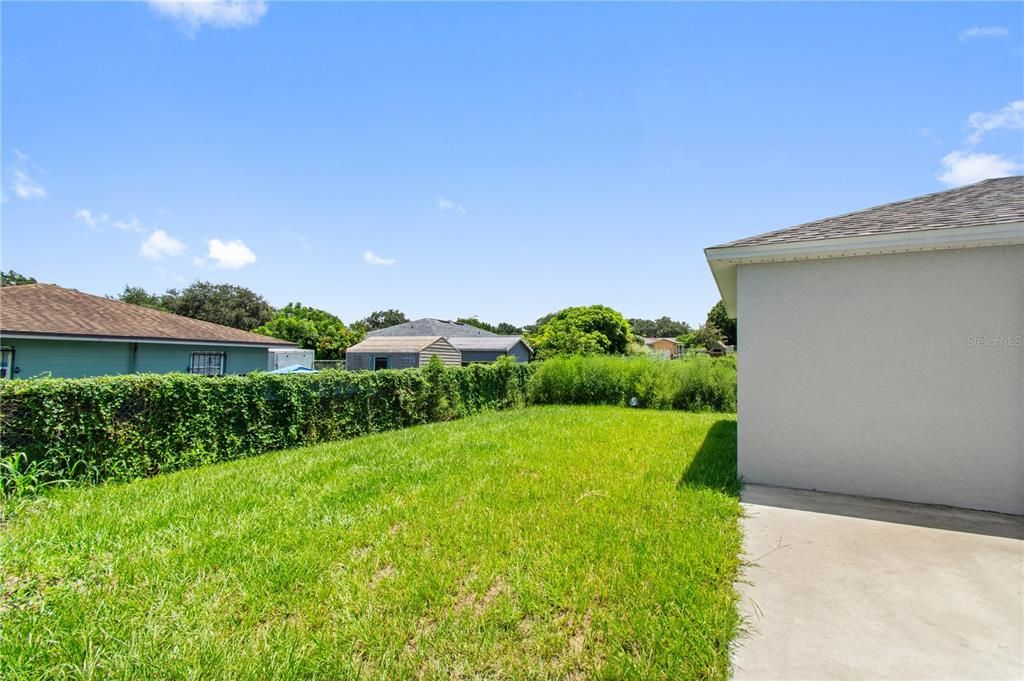 Active With Contract: $269,000 (3 beds, 2 baths, 1320 Square Feet)