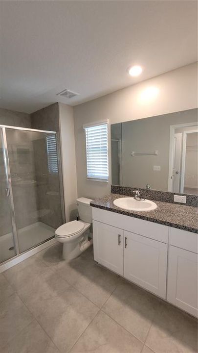 Active With Contract: $1,900 (2 beds, 2 baths, 1541 Square Feet)