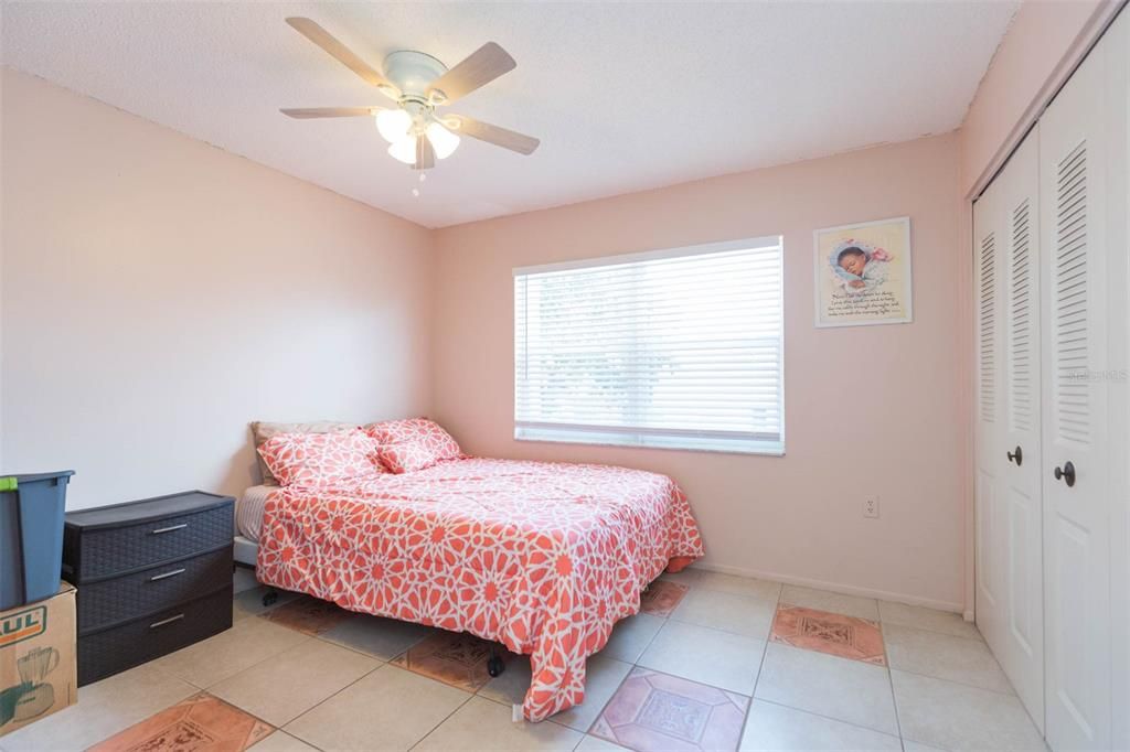 For Sale: $175,000 (2 beds, 2 baths, 1296 Square Feet)