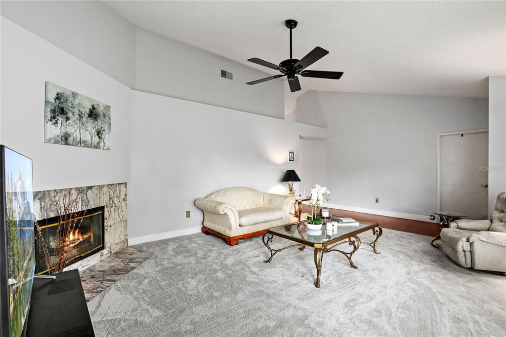 Active With Contract: $395,000 (3 beds, 2 baths, 1524 Square Feet)