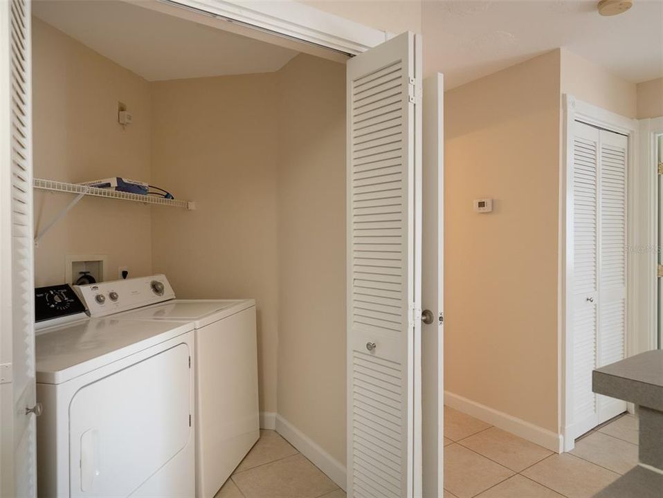 Active With Contract: $134,900 (1 beds, 1 baths, 600 Square Feet)