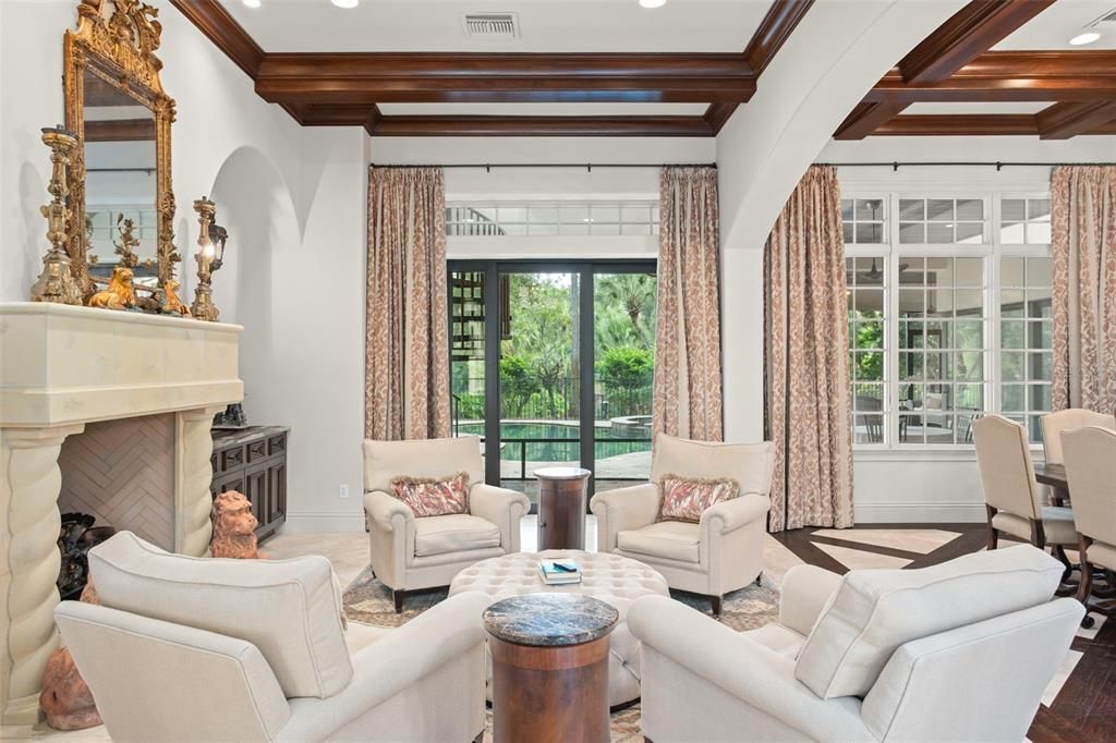 For Sale: $3,895,000 (5 beds, 5 baths, 5695 Square Feet)