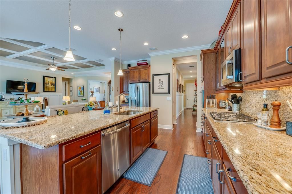 Ample storage in kitchen