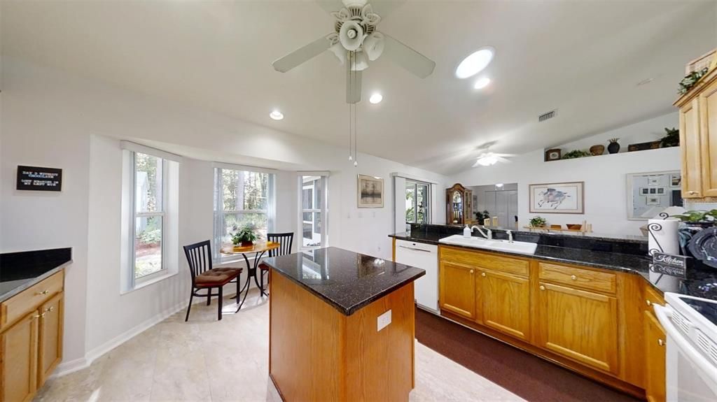 KITCHEN GRANITE TOPS