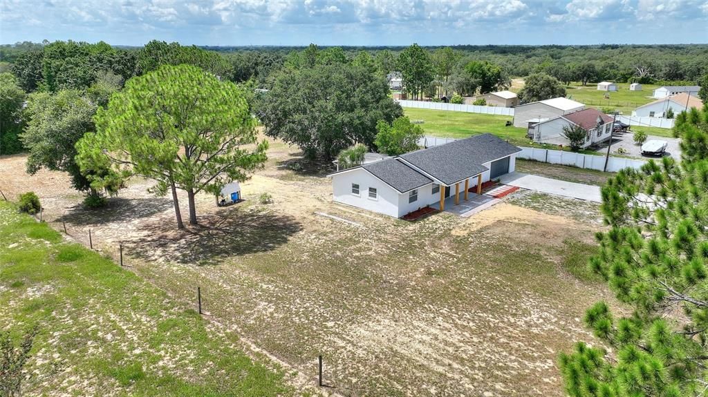 Active With Contract: $374,900 (3 beds, 2 baths, 1152 Square Feet)