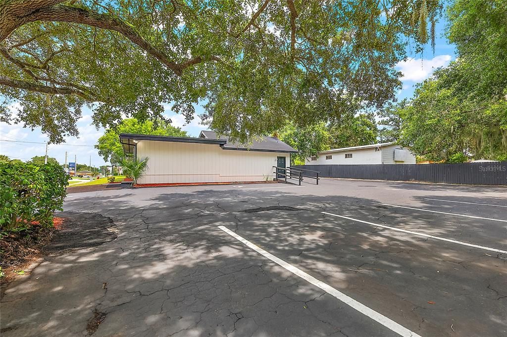 Active With Contract: $395,000 (0 beds, 0 baths, 2952 Square Feet)