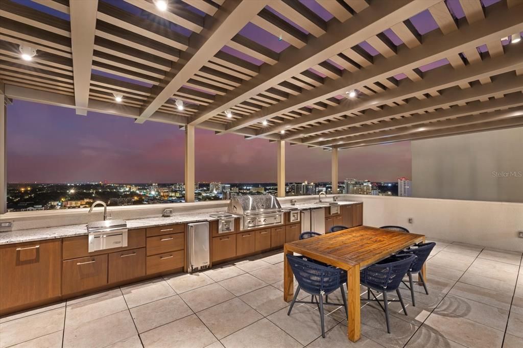 19th Floor Outdoor Kitchen