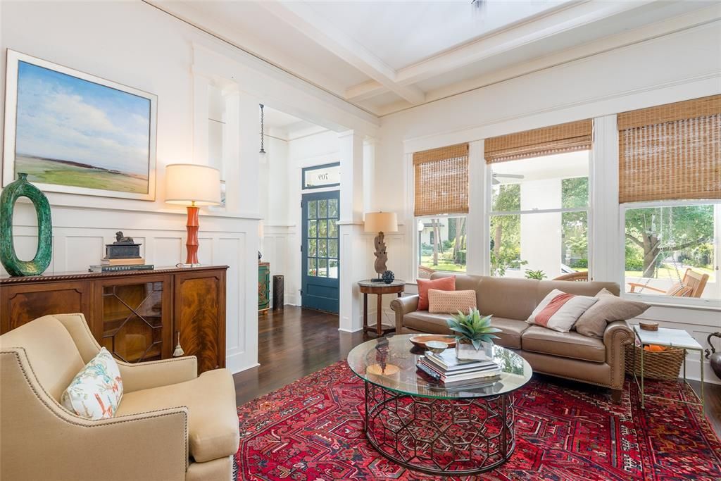 Active With Contract: $1,900,000 (4 beds, 3 baths, 2627 Square Feet)