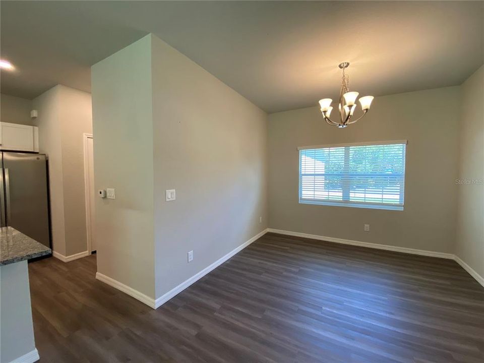 Active With Contract: $1,850 (3 beds, 2 baths, 1574 Square Feet)