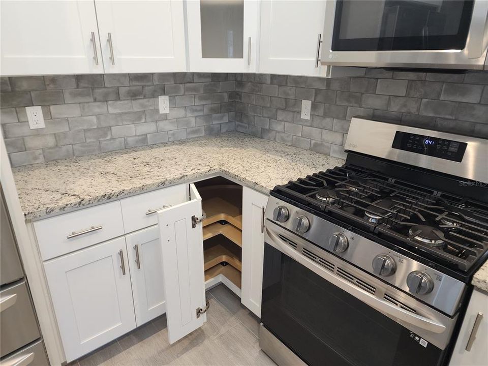 Kitchen with Lazy susan